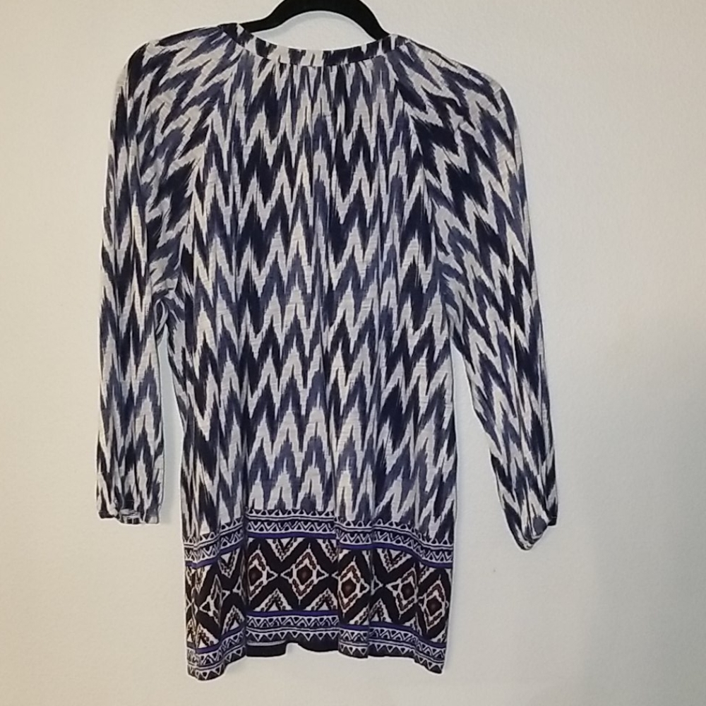 Button V-Neck Blouse - Picture 2 of 6